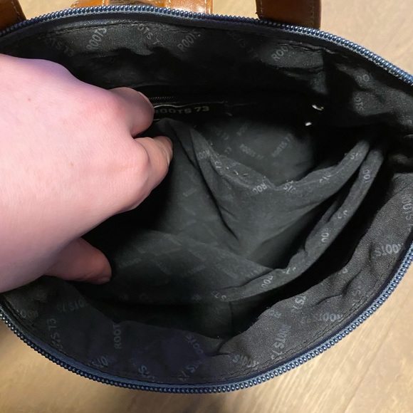 Roots Mini Bookbag/Purse - Picture 3 of 4